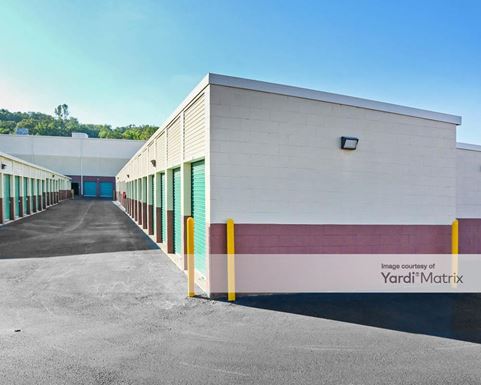 Source URL: https://cdnsc.rentcafe.com/dmslivecafe/3/1071226/1071226-1-5.jpg?width=-1&height=385&quality=80