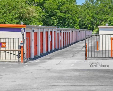 Source URL: https://cdnsc.rentcafe.com/dmslivecafe/3/1071235/1071235-1-3.jpg?width=-1&height=385&quality=80