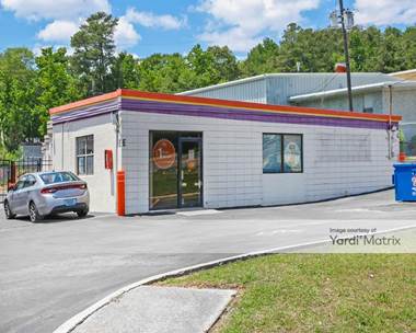 Storage Units for Rent available at 8 West Oxmoor Road, Birmingham, AL 35209