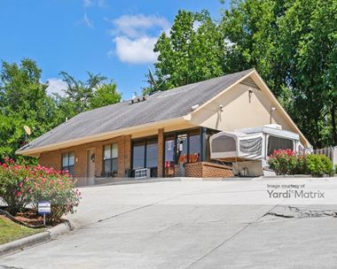 Image for Green Springs Mini Storage - 626 Robert Jemison Road, Birmingham, AL