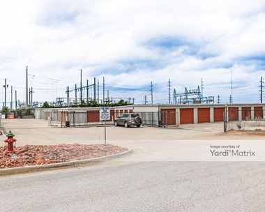 Storage Units for Rent available at 4150 Walton Avenue, Tuscaloosa, AL 35405