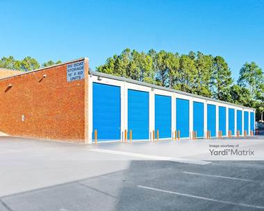 Storage Units for Rent available at 1533 Montclair Road, Birmingham, AL 35210