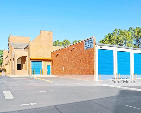 Source URL: https://cdnsc.rentcafe.com/dmslivecafe/3/1071243/1071243-1-5.jpg?width=-1&height=385&quality=80