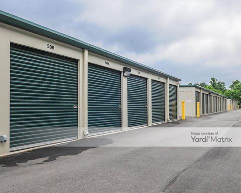 Source URL: https://cdnsc.rentcafe.com/dmslivecafe/3/1071250/1071250-1-2.jpg?width=-1&height=385&quality=80