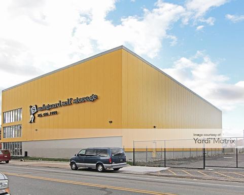 Source URL: https://cdnsc.rentcafe.com/dmslivecafe/3/1071256/1071256-1-4.jpg?width=-1&height=385&quality=80