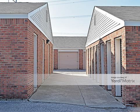 Source URL: https://cdnsc.rentcafe.com/dmslivecafe/3/1071269/1071269-1-4.jpg?width=-1&height=385&quality=80