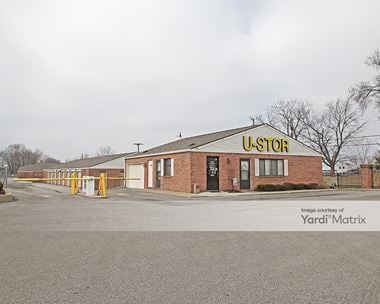 Storage Units for Rent available at 1512 US 31 South, Greenwood, IN 46143