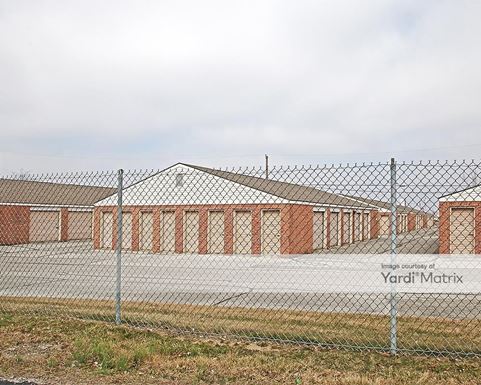 Source URL: https://cdnsc.rentcafe.com/dmslivecafe/3/1071273/1071273-1-3.jpg?width=-1&height=385&quality=80