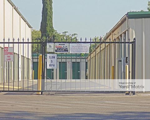 Source URL: https://cdnsc.rentcafe.com/dmslivecafe/3/1071306/1071306-1-3.jpg?width=-1&height=385&quality=80