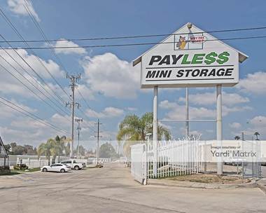Storage Units for Rent available at 3601 Auburn Street, Bakersfield, CA 93306