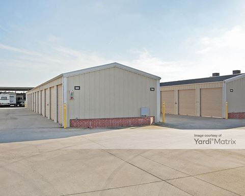 Source URL: https://cdnsc.rentcafe.com/dmslivecafe/3/1071322/1071322-1-4.jpg?width=-1&height=385&quality=80