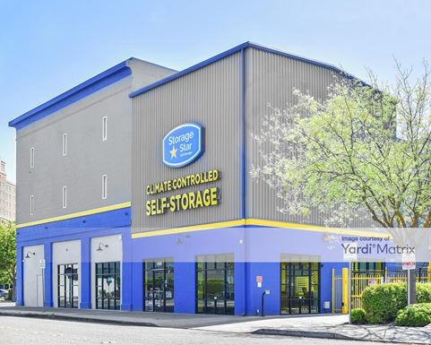 Source URL: https://cdnsc.rentcafe.com/dmslivecafe/3/1071342/1071342-1-2.jpg?width=-1&height=385&quality=80