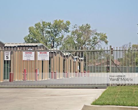 Source URL: https://cdnsc.rentcafe.com/dmslivecafe/3/1071348/1071348-1-3.jpg?width=-1&height=385&quality=80