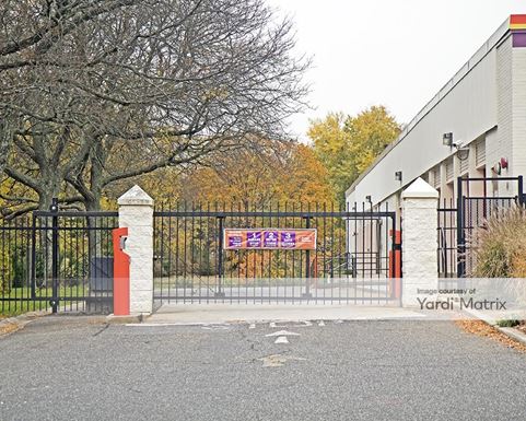 Source URL: https://cdnsc.rentcafe.com/dmslivecafe/3/1071373/1071373-1-3.jpg?width=-1&height=385&quality=80