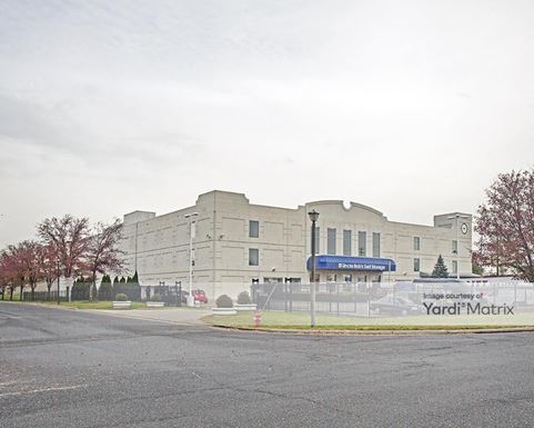 Source URL: https://cdnsc.rentcafe.com/dmslivecafe/3/1071387/1071387-1-5.jpg?width=-1&height=385&quality=80