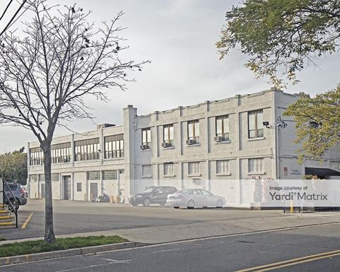 Source URL: https://cdnsc.rentcafe.com/dmslivecafe/3/1071391/1071391-1-2.jpg?width=-1&height=385&quality=80