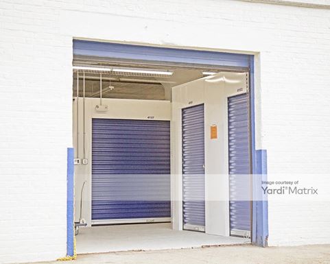 Source URL: https://cdnsc.rentcafe.com/dmslivecafe/3/1071391/1071391-1-4.jpg?width=-1&height=385&quality=80