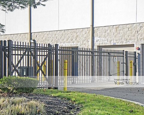 Source URL: https://cdnsc.rentcafe.com/dmslivecafe/3/1071400/1071400-1-2.jpg?width=-1&height=385&quality=80