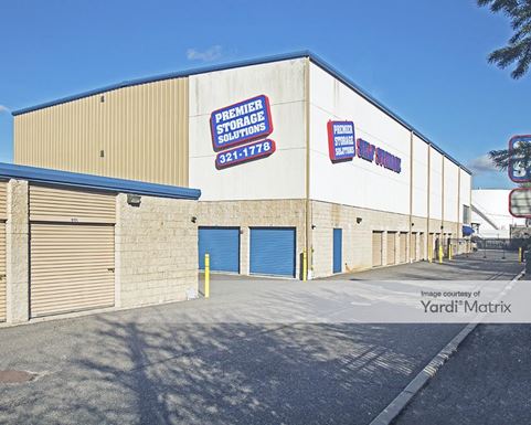 Source URL: https://cdnsc.rentcafe.com/dmslivecafe/3/1071400/1071400-1-4.jpg?width=-1&height=385&quality=80