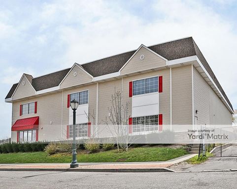 Source URL: https://cdnsc.rentcafe.com/dmslivecafe/3/1071411/1071411-1-2.jpg?width=-1&height=385&quality=80