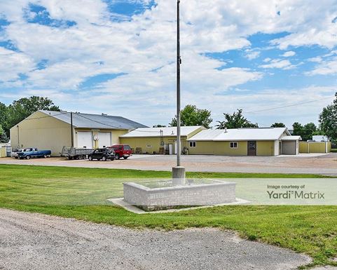 Source URL: https://cdnsc.rentcafe.com/dmslivecafe/3/1071423/1071423-1-3.jpg?width=-1&height=385&quality=80