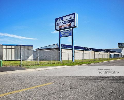 Source URL: https://cdnsc.rentcafe.com/dmslivecafe/3/1071428/1071428-1-3.jpg?width=-1&height=385&quality=80