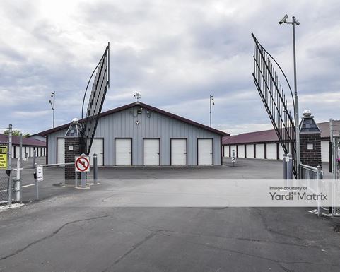 Source URL: https://cdnsc.rentcafe.com/dmslivecafe/3/1071432/1071432-1-4.jpg?width=-1&height=385&quality=80