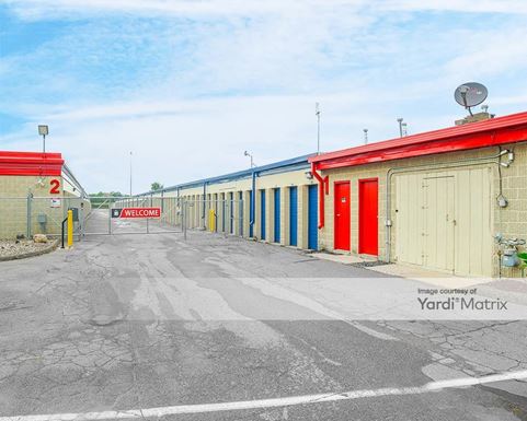 Source URL: https://cdnsc.rentcafe.com/dmslivecafe/3/1071434/1071434-1-3.jpg?width=-1&height=385&quality=80