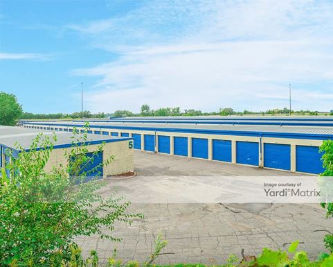 Source URL: https://cdnsc.rentcafe.com/dmslivecafe/3/1071434/1071434-1-5.jpg?width=-1&height=385&quality=80