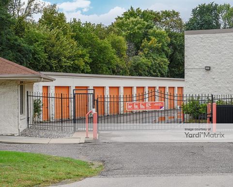 Source URL: https://cdnsc.rentcafe.com/dmslivecafe/3/1071438/1071438-1-4.jpg?width=-1&height=385&quality=80