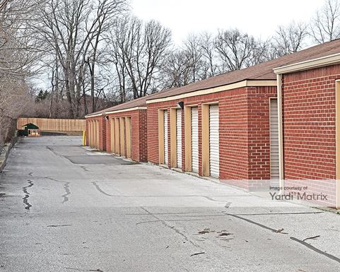 Source URL: https://cdnsc.rentcafe.com/dmslivecafe/3/1071440/1071440-1-2.jpg?width=-1&height=385&quality=80