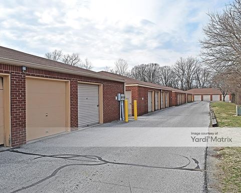 Source URL: https://cdnsc.rentcafe.com/dmslivecafe/3/1071440/1071440-1-3.jpg?width=-1&height=385&quality=80