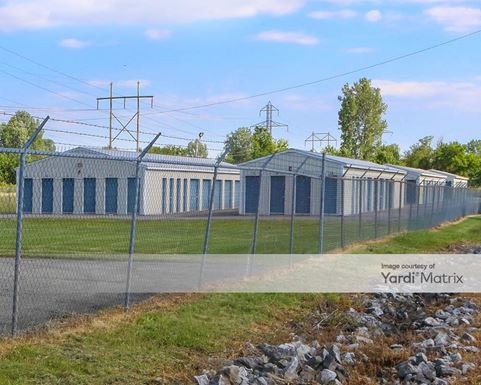 Source URL: https://cdnsc.rentcafe.com/dmslivecafe/3/1071446/1071446-1-3.jpg?width=-1&height=385&quality=80