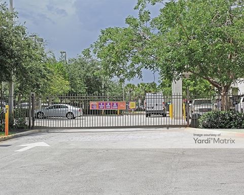 Source URL: https://cdnsc.rentcafe.com/dmslivecafe/3/1071458/1071458-1-5.jpg?width=-1&height=385&quality=80