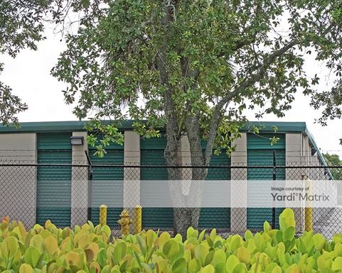 Source URL: https://cdnsc.rentcafe.com/dmslivecafe/3/1071461/1071461-1-4.jpg?width=-1&height=385&quality=80