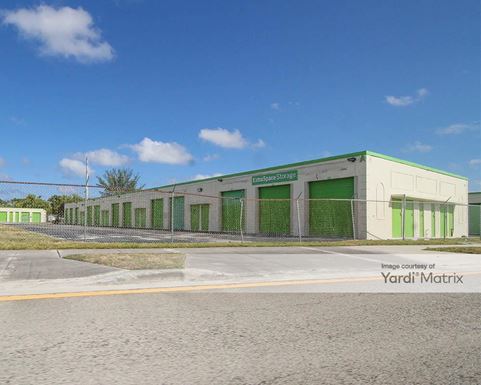 Source URL: https://cdnsc.rentcafe.com/dmslivecafe/3/1071466/1071466-1-5.jpg?width=-1&height=385&quality=80