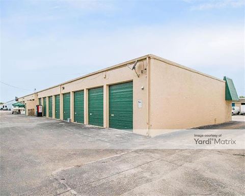 Source URL: https://cdnsc.rentcafe.com/dmslivecafe/3/1071470/1071470-1-2.jpg?width=-1&height=385&quality=80