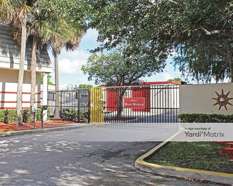 Source URL: https://cdnsc.rentcafe.com/dmslivecafe/3/1071471/1071471-1-3.jpg?width=-1&height=385&quality=80