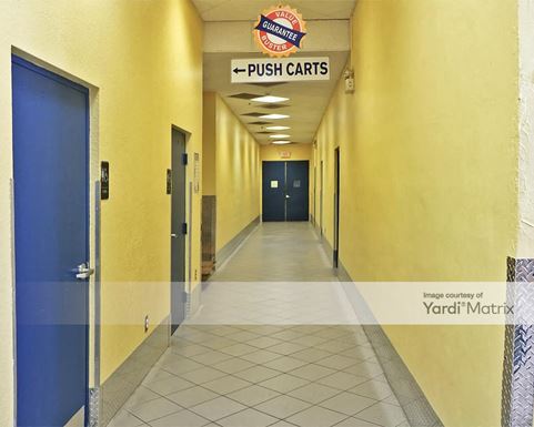 Source URL: https://cdnsc.rentcafe.com/dmslivecafe/3/1071482/1071482-1-5.jpg?width=-1&height=385&quality=80