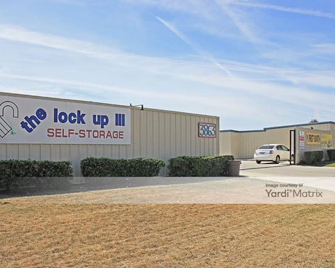 Source URL: https://cdnsc.rentcafe.com/dmslivecafe/3/1071512/1071512-1-4.jpg?width=-1&height=385&quality=80