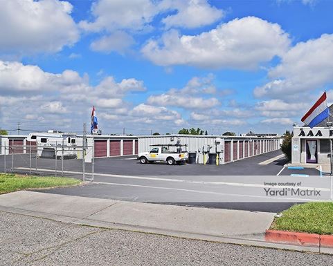 Source URL: https://cdnsc.rentcafe.com/dmslivecafe/3/1071520/1071520-1-3.jpg?width=-1&height=385&quality=80