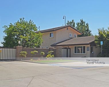 Storage Units for Rent available at 1191 East Nees Avenue, Fresno, CA 93720