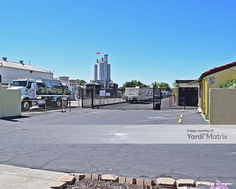 Source URL: https://cdnsc.rentcafe.com/dmslivecafe/3/1071534/1071534-1-2.jpg?width=-1&height=385&quality=80