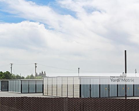 Source URL: https://cdnsc.rentcafe.com/dmslivecafe/3/1071539/1071539-1-4.jpg?width=-1&height=385&quality=80