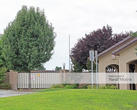 Source URL: https://cdnsc.rentcafe.com/dmslivecafe/3/1071540/1071540-1-2.jpg?width=-1&height=385&quality=80