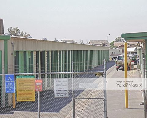 Source URL: https://cdnsc.rentcafe.com/dmslivecafe/3/1071544/1071544-1-4.jpg?width=-1&height=385&quality=80