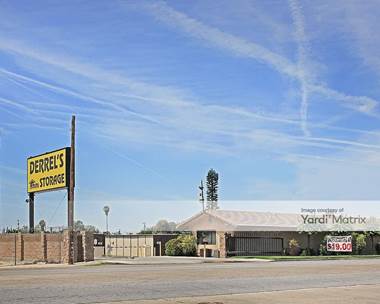 Storage Units for Rent available at 2555 South Union Avenue, Bakersfield, CA 93307