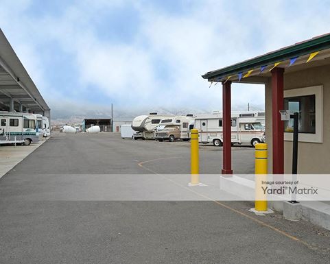 Source URL: https://cdnsc.rentcafe.com/dmslivecafe/3/1071579/1071579-1-3.jpg?width=-1&height=385&quality=80