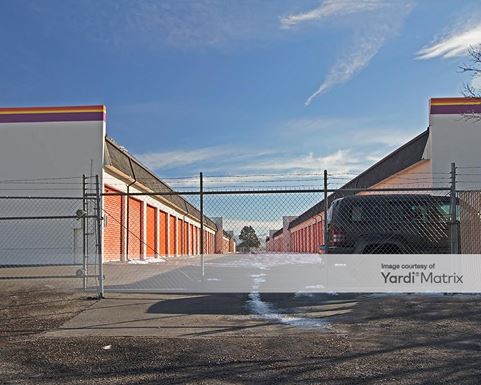 Source URL: https://cdnsc.rentcafe.com/dmslivecafe/3/1071580/1071580-1-4.jpg?width=-1&height=385&quality=80