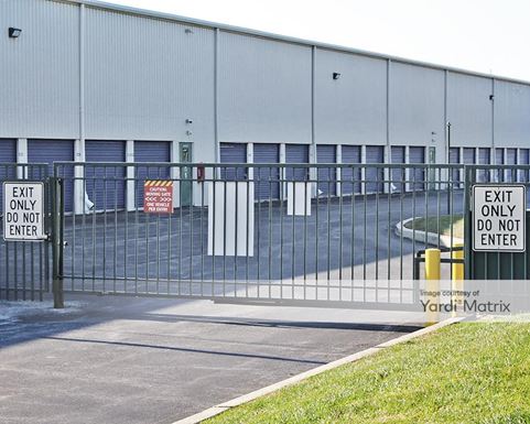 Source URL: https://cdnsc.rentcafe.com/dmslivecafe/3/1071590/1071590-1-3.jpg?width=-1&height=385&quality=80